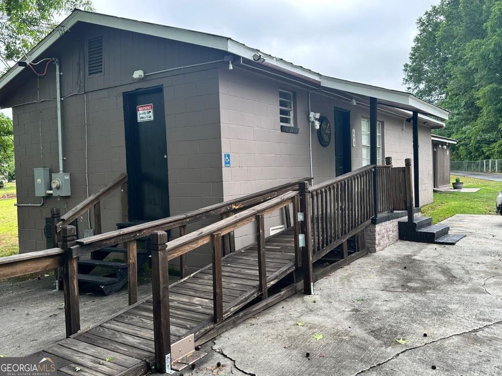 Photo of 648 Ellington Avenue, Thomson, GA 30824 (MLS # 10772112)
