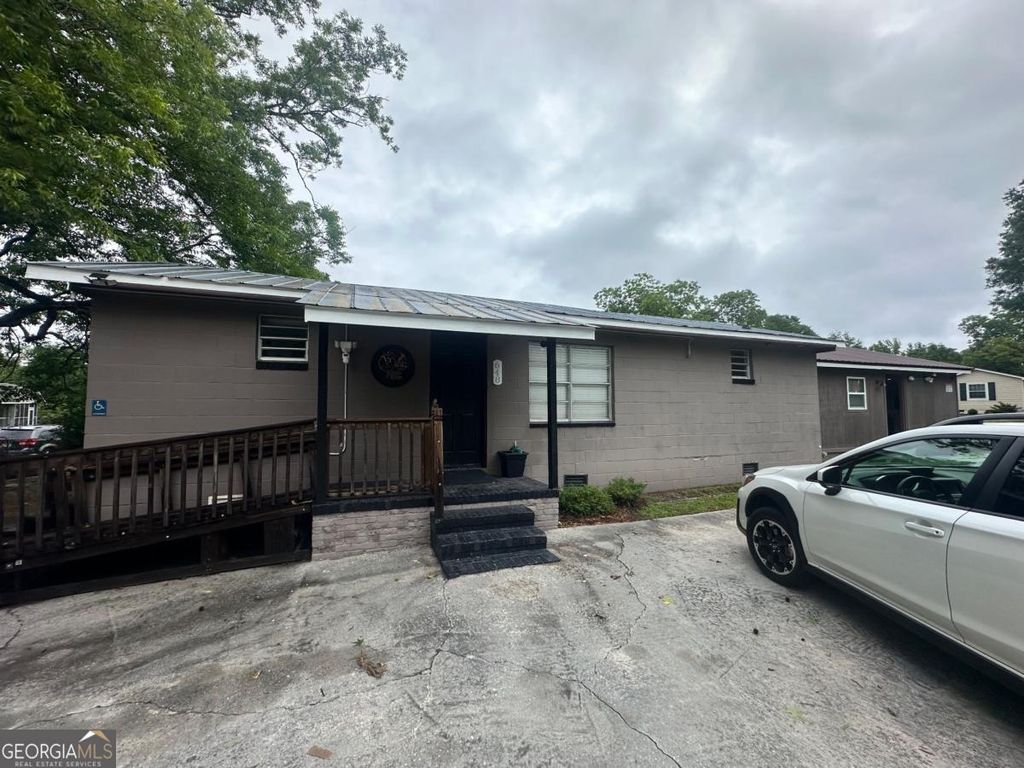 Photo of 648 Ellington Avenue, Thomson, GA 30824 (MLS # 10772112)