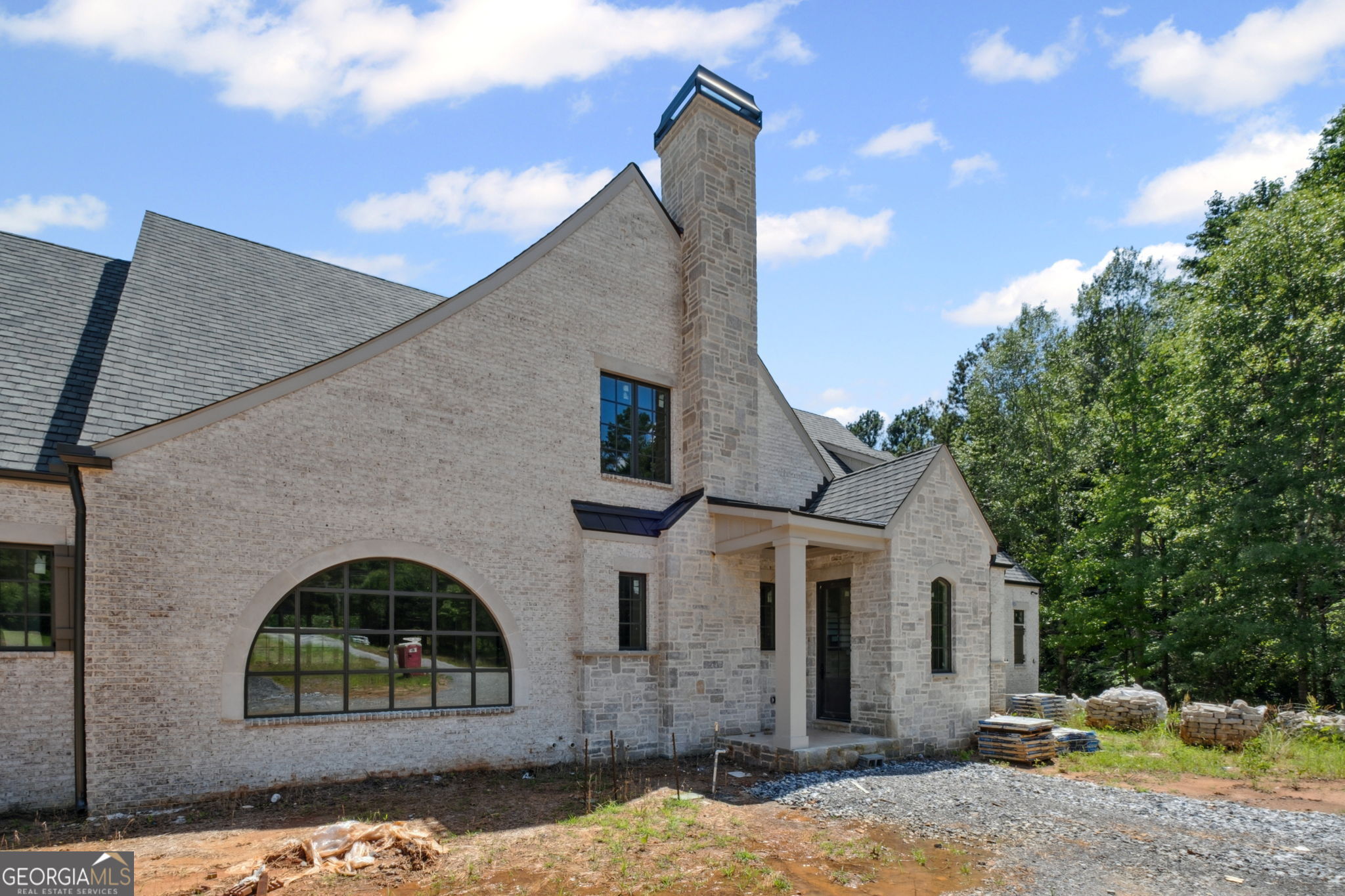 615 Hickory Flat RD