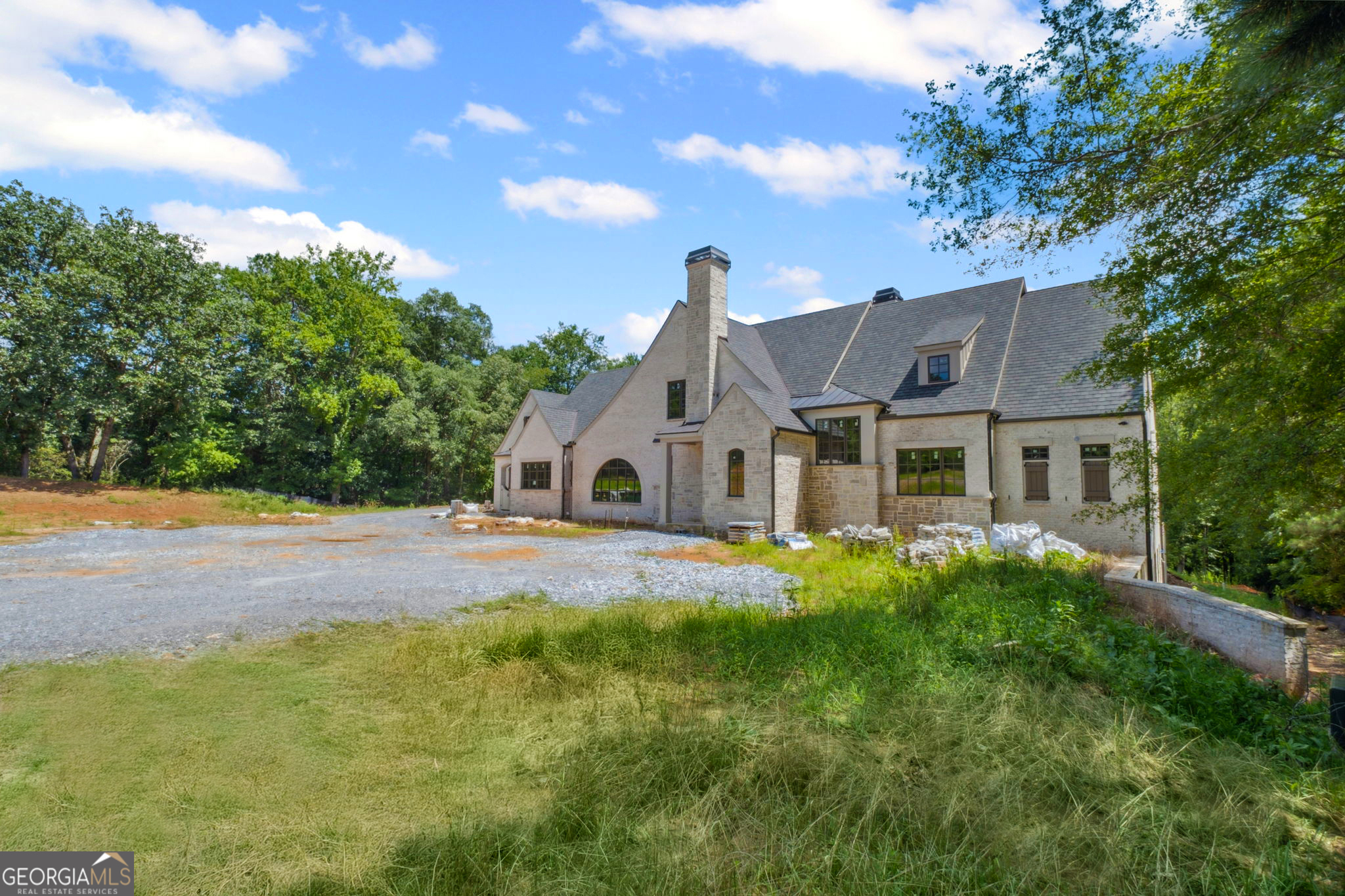 615 Hickory Flat RD