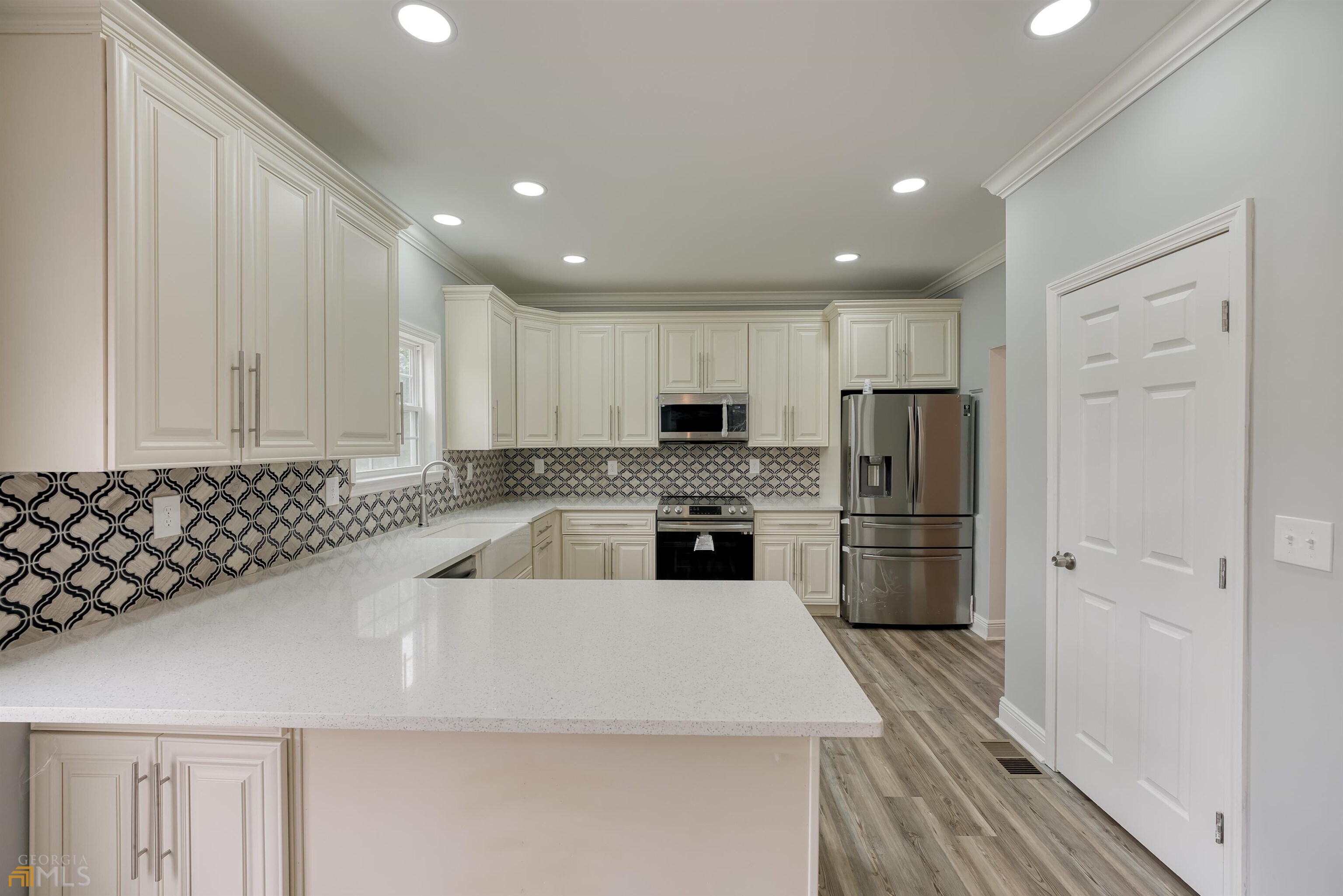 Montreaux In Towne - Residential