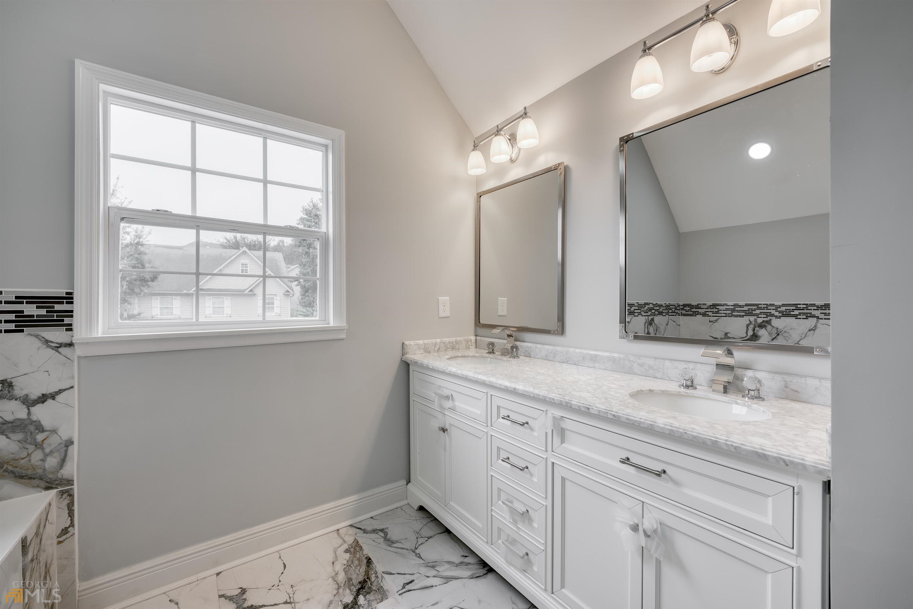 Montreaux In Towne - Residential