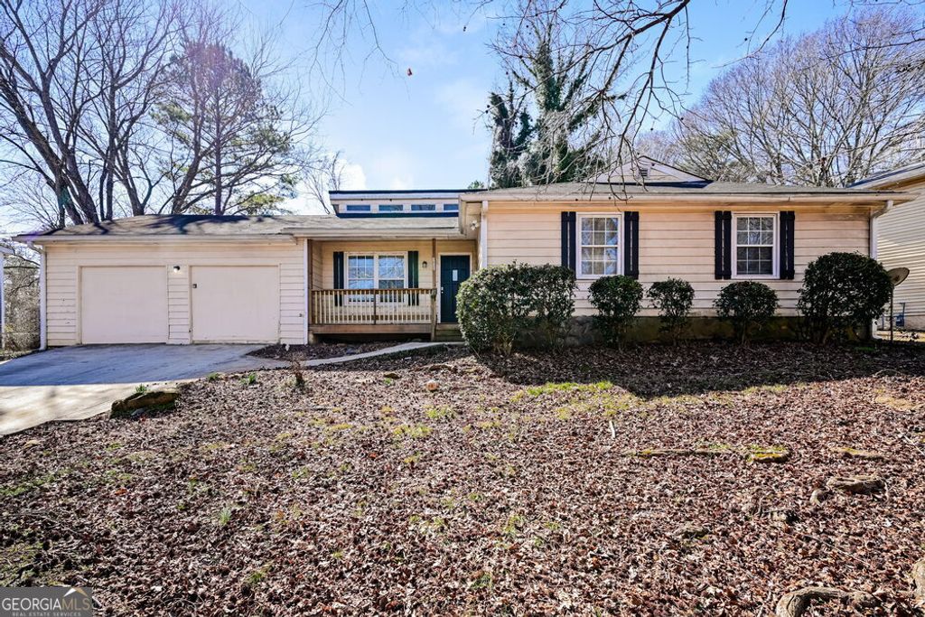 Photo of 3835 Charlotte Drive, Rex, GA 30273 (MLS # 10696675)