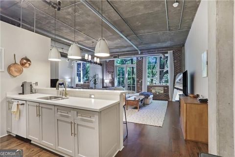 Photo of 3235 Roswell Road NE #408, Atlanta, GA 30305 (MLS # 10643927)