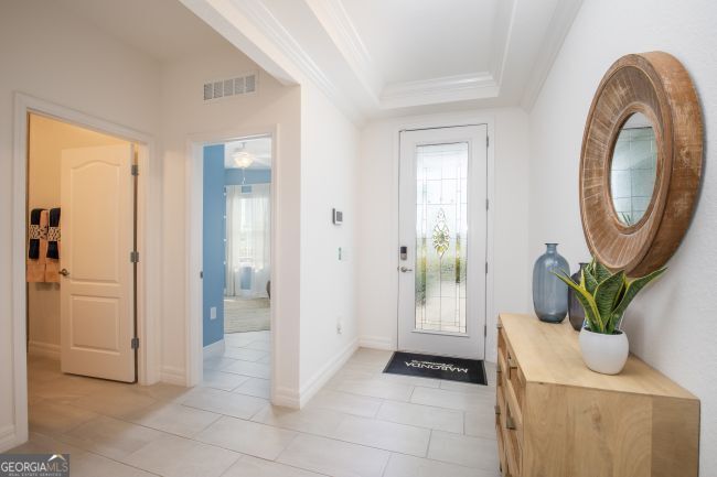 275 Edgewater DR