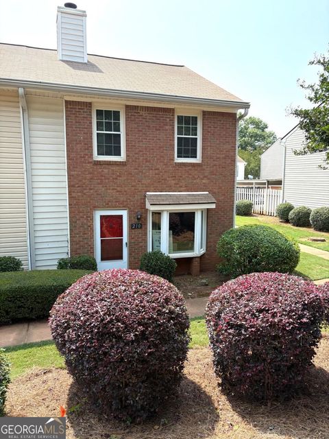 210 Mill Creek PL Roswell GA 30076