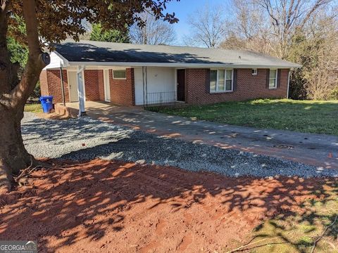 67 Sprayberry RD Newnan GA 30263