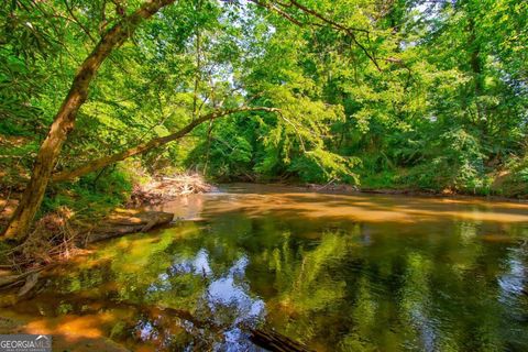 5.31 Tom Bell Odom RD Dahlonega GA 30533