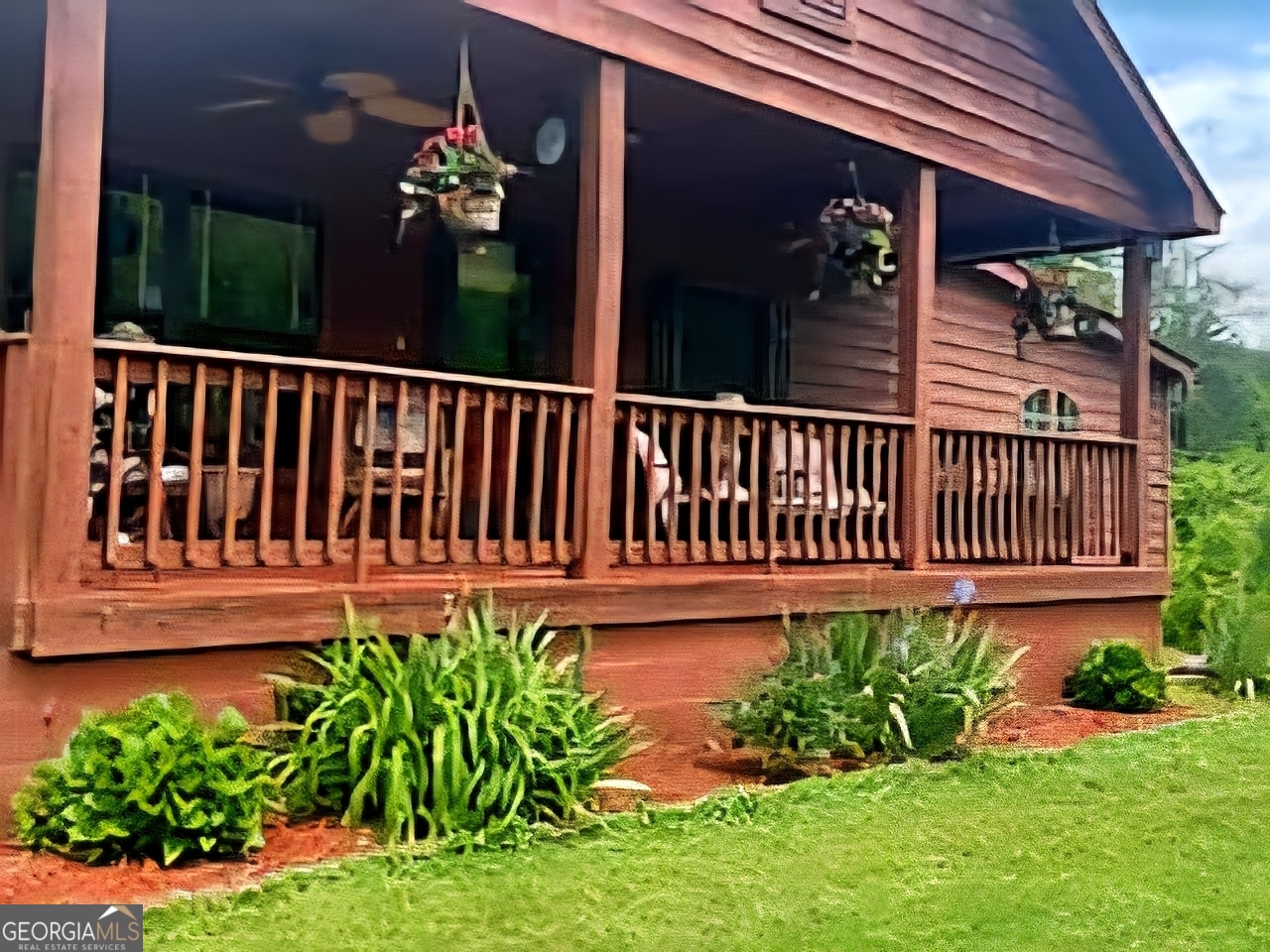4253 Swallows Creek RD