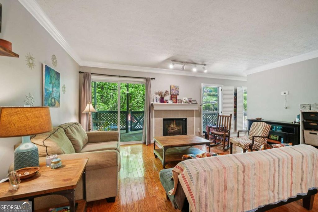 Photo of 1164 Weatherstone Drive NE, Atlanta, GA 30324 (MLS # 10731870)