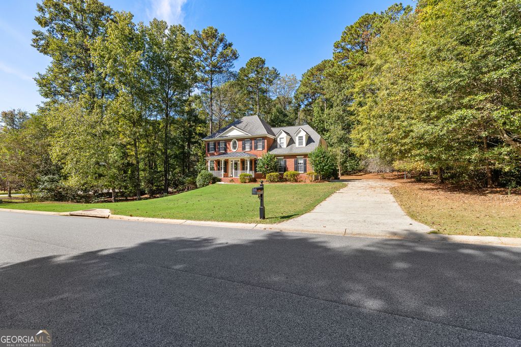Photo of 180 Browns Crossing Drive, Fayetteville, GA 30215 (MLS # 10669740)