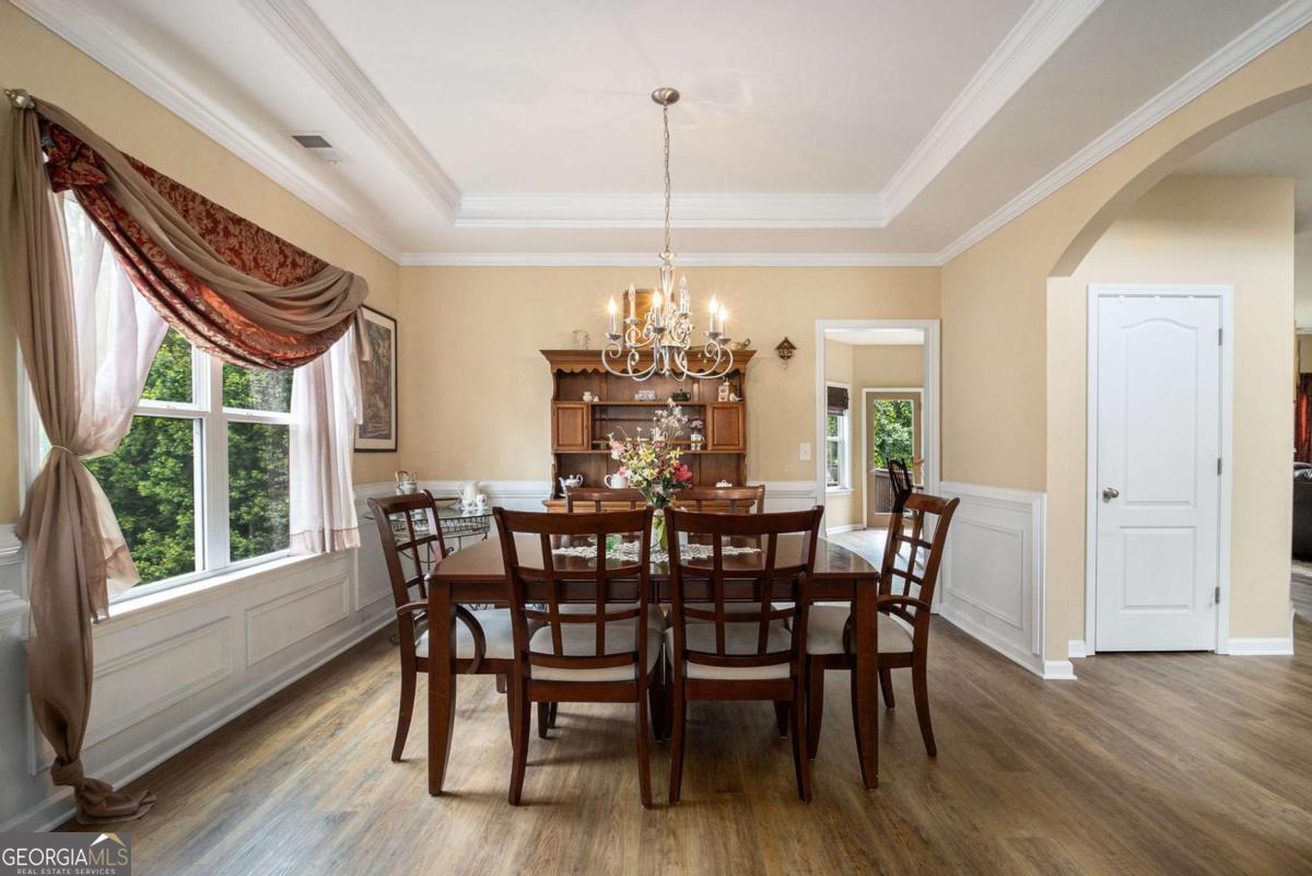 5925 Crescent Landing DR