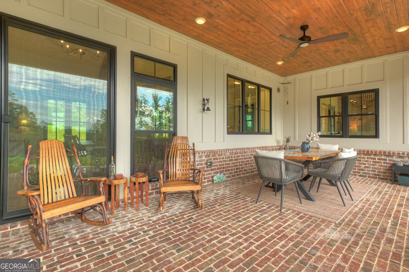 624 High Summit Dr, Talking Rock, GA, 30175, USA, 5 Bedrooms Bedrooms, ,3 BathroomsBathrooms,Residential,Active,624 High Summit Dr,10817748