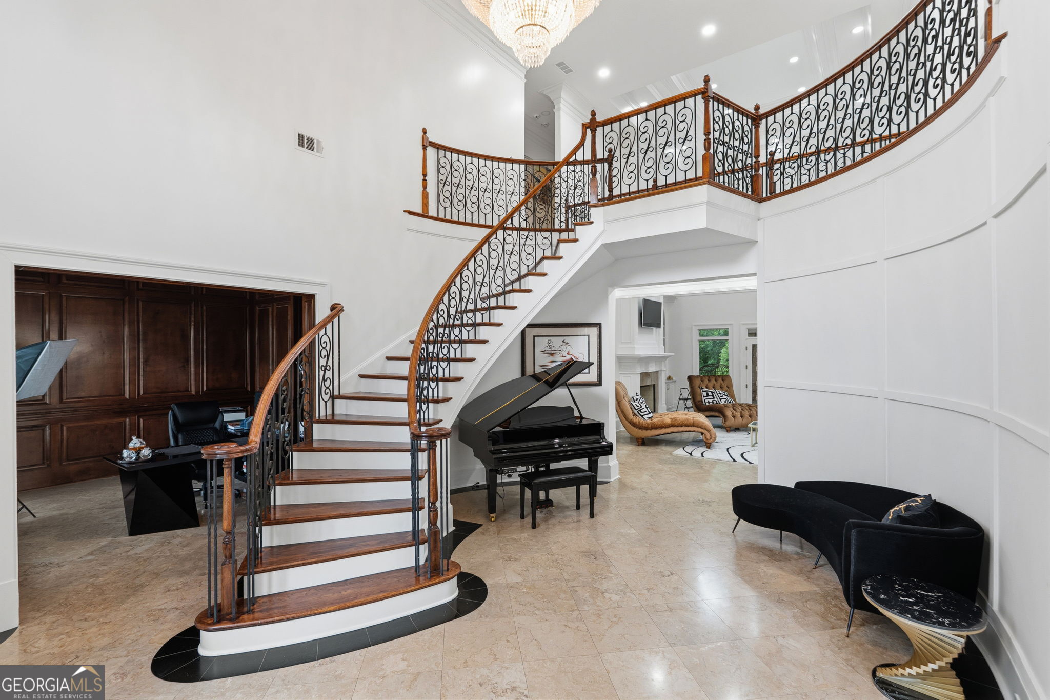 2701 Peyton Spring CIR