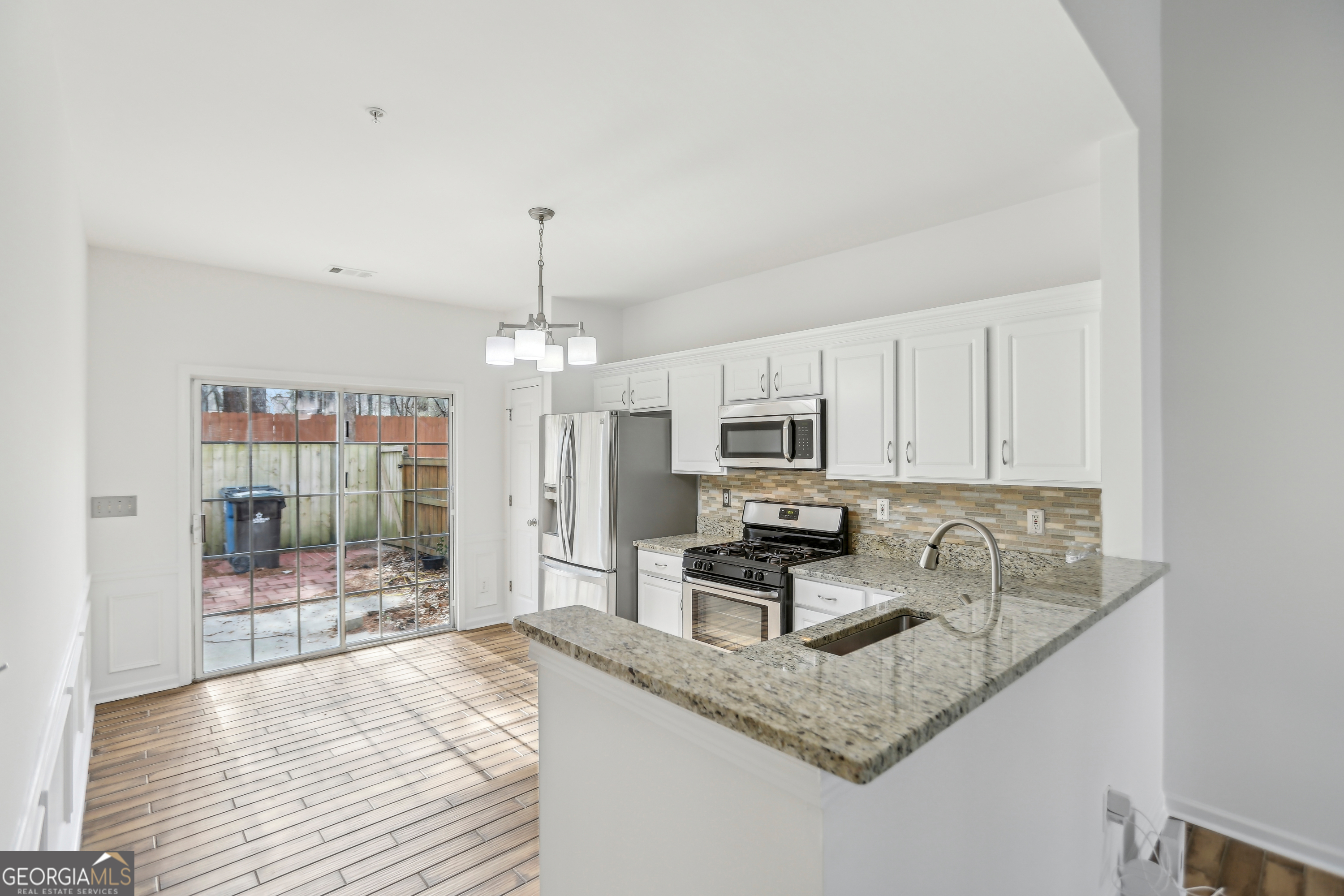 Windward Pointe - Residential