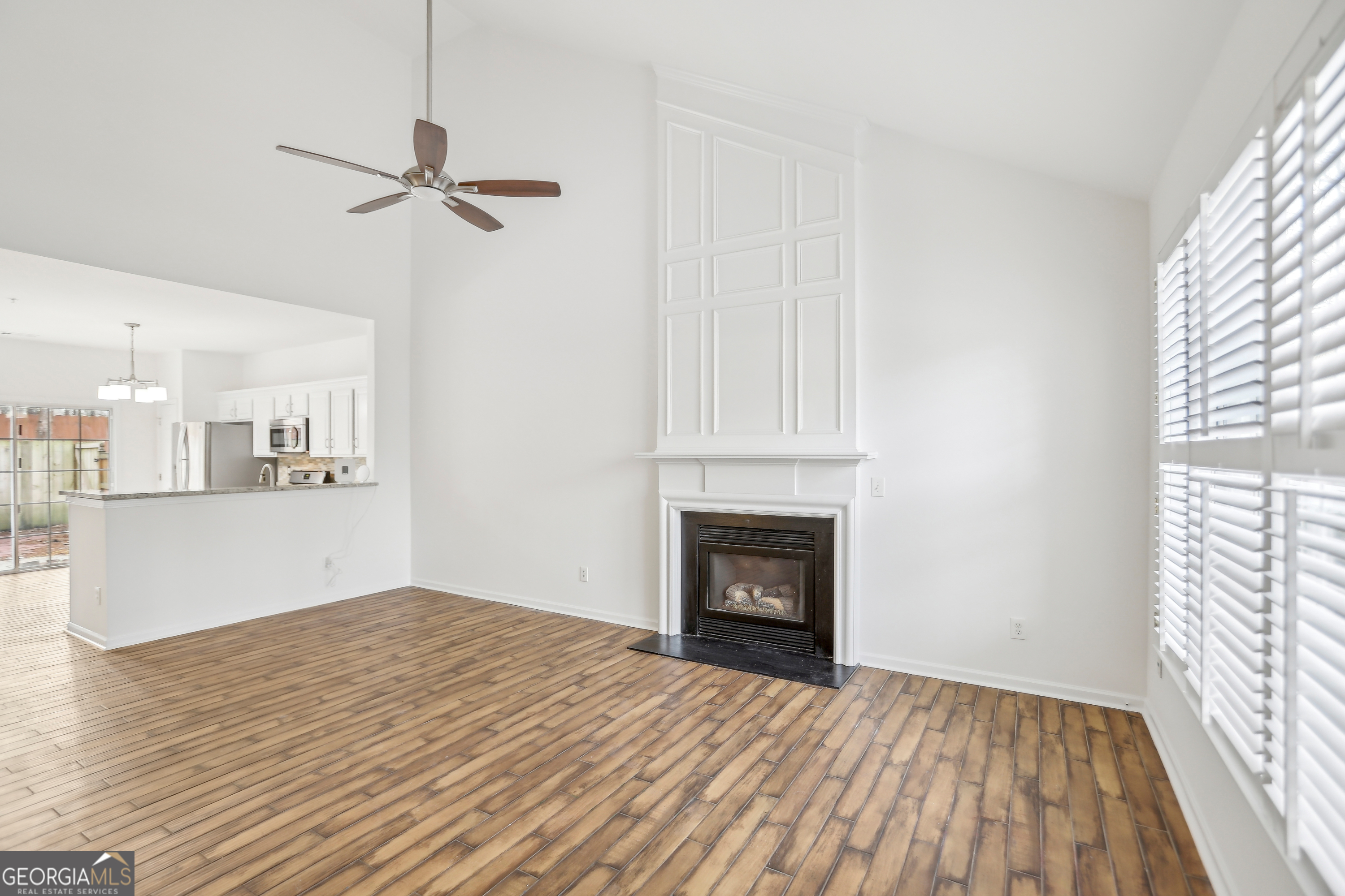 Windward Pointe - Residential