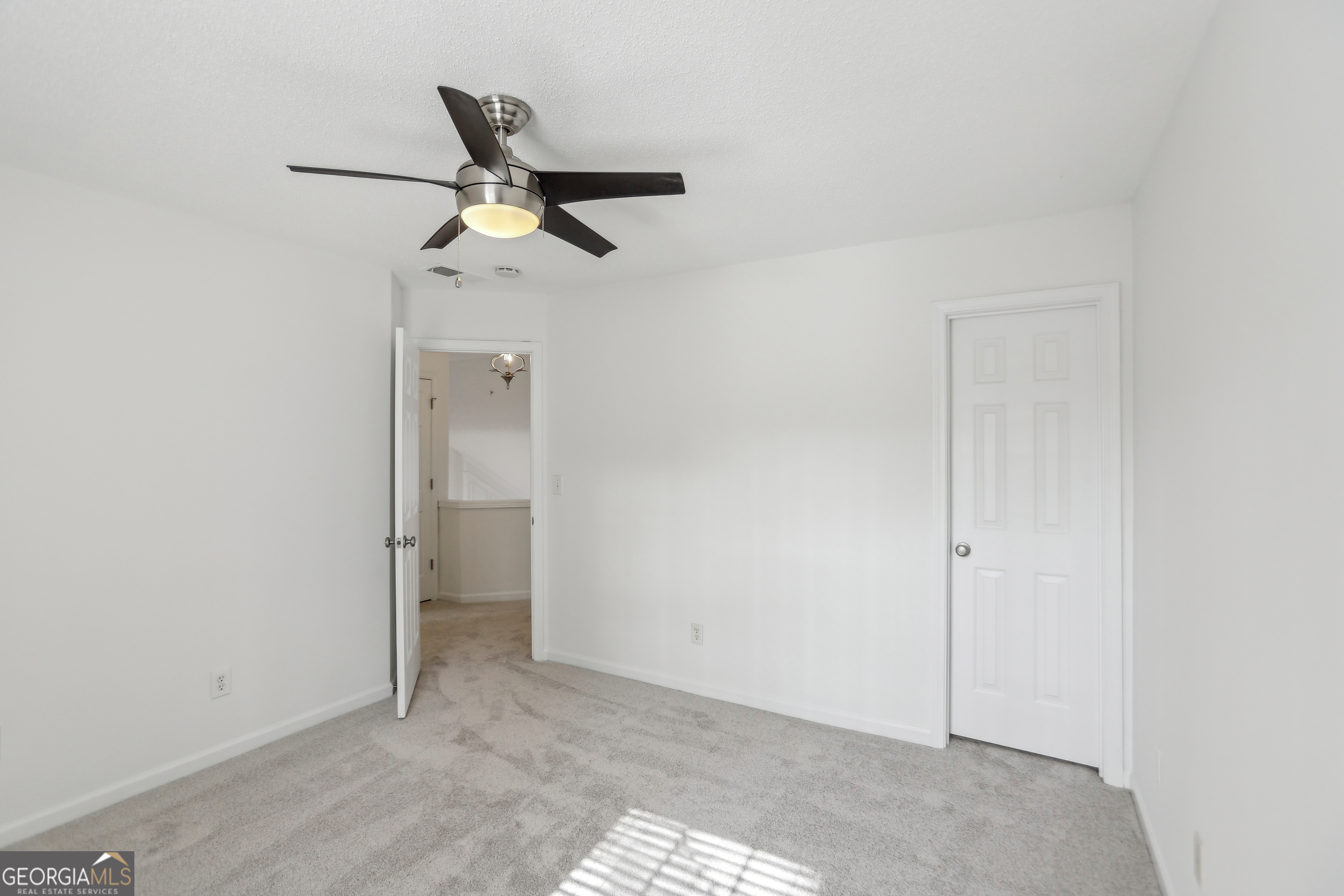 Windward Pointe - Residential