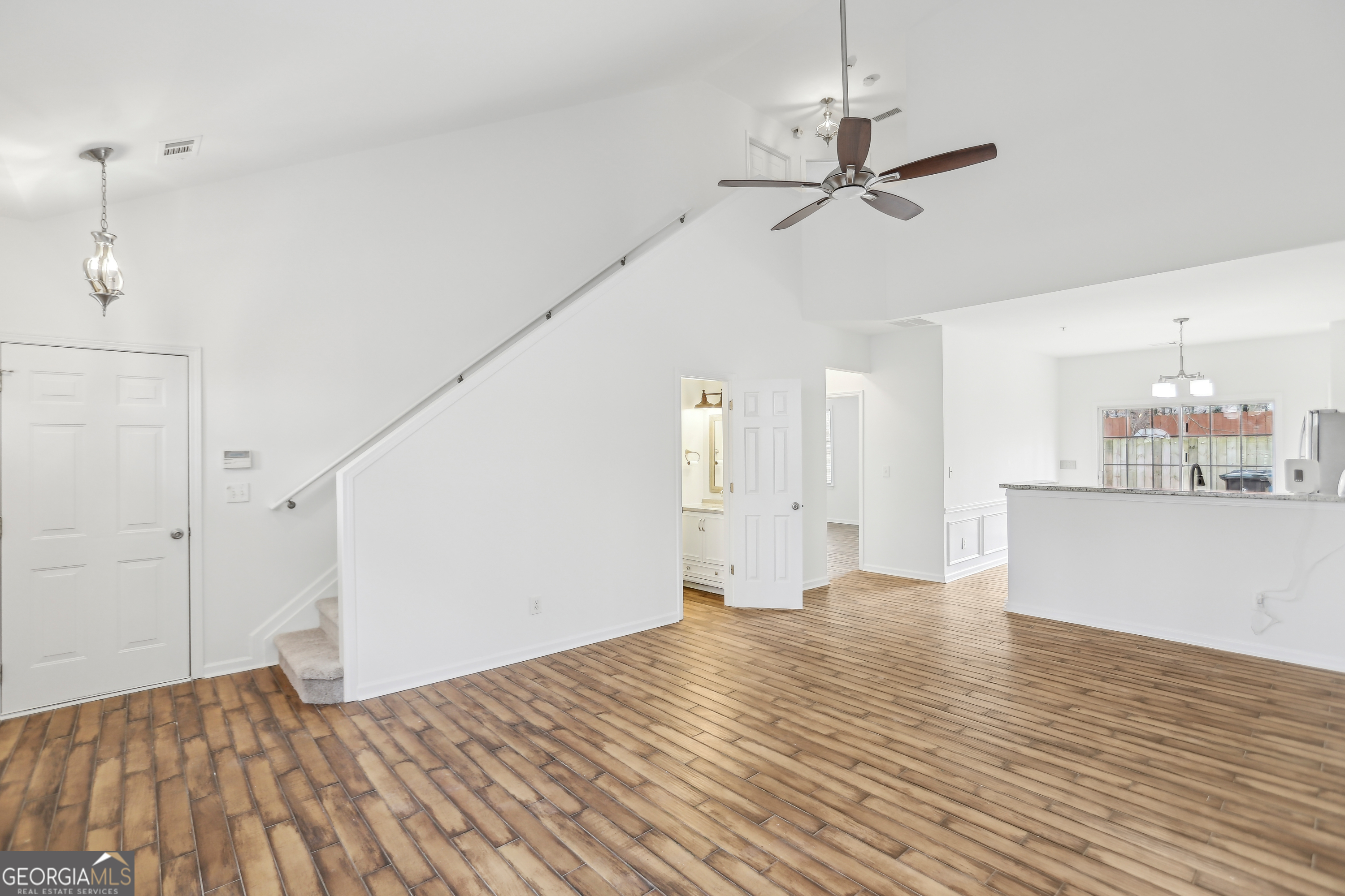 Windward Pointe - Residential
