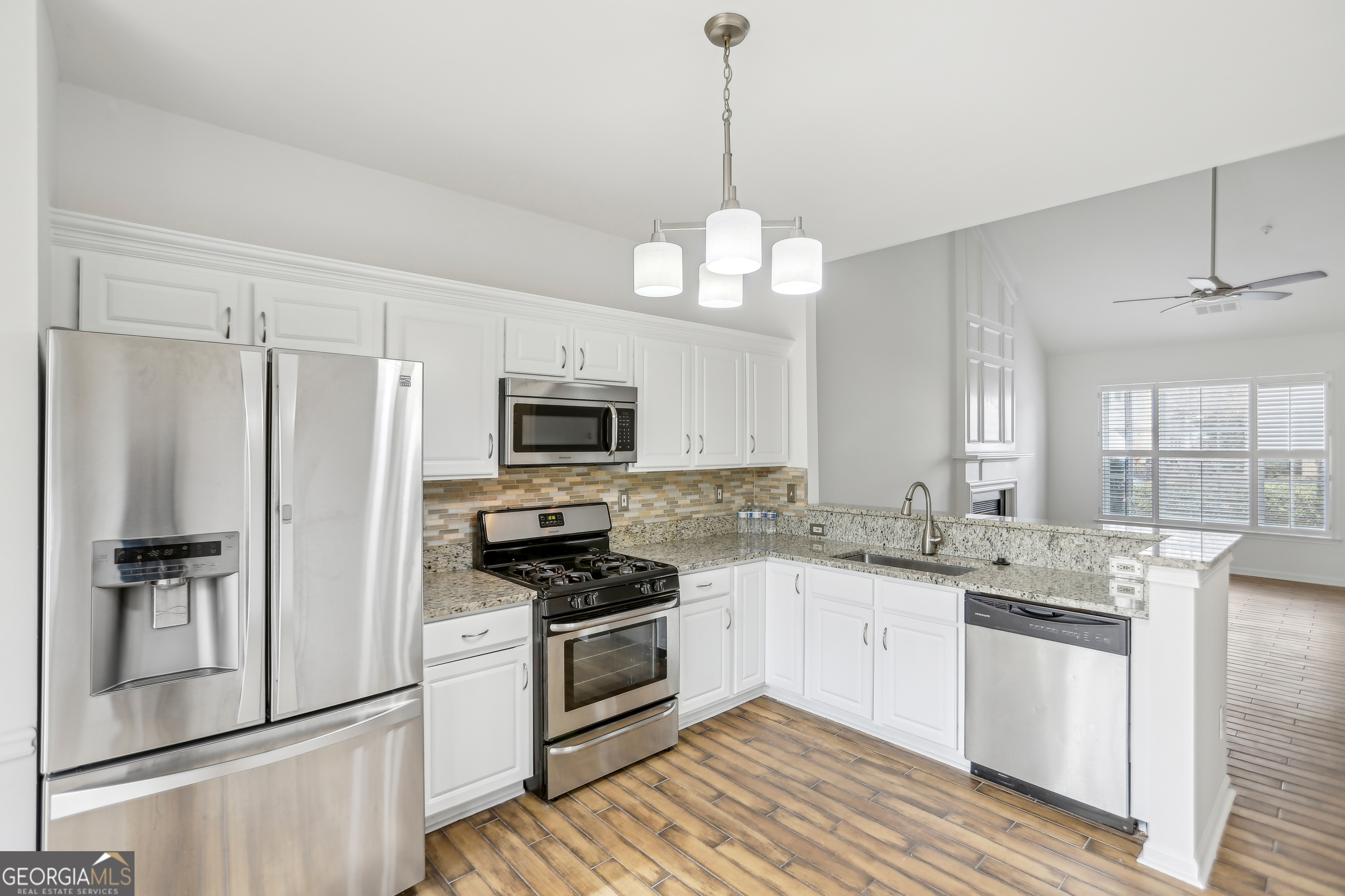 Windward Pointe - Residential