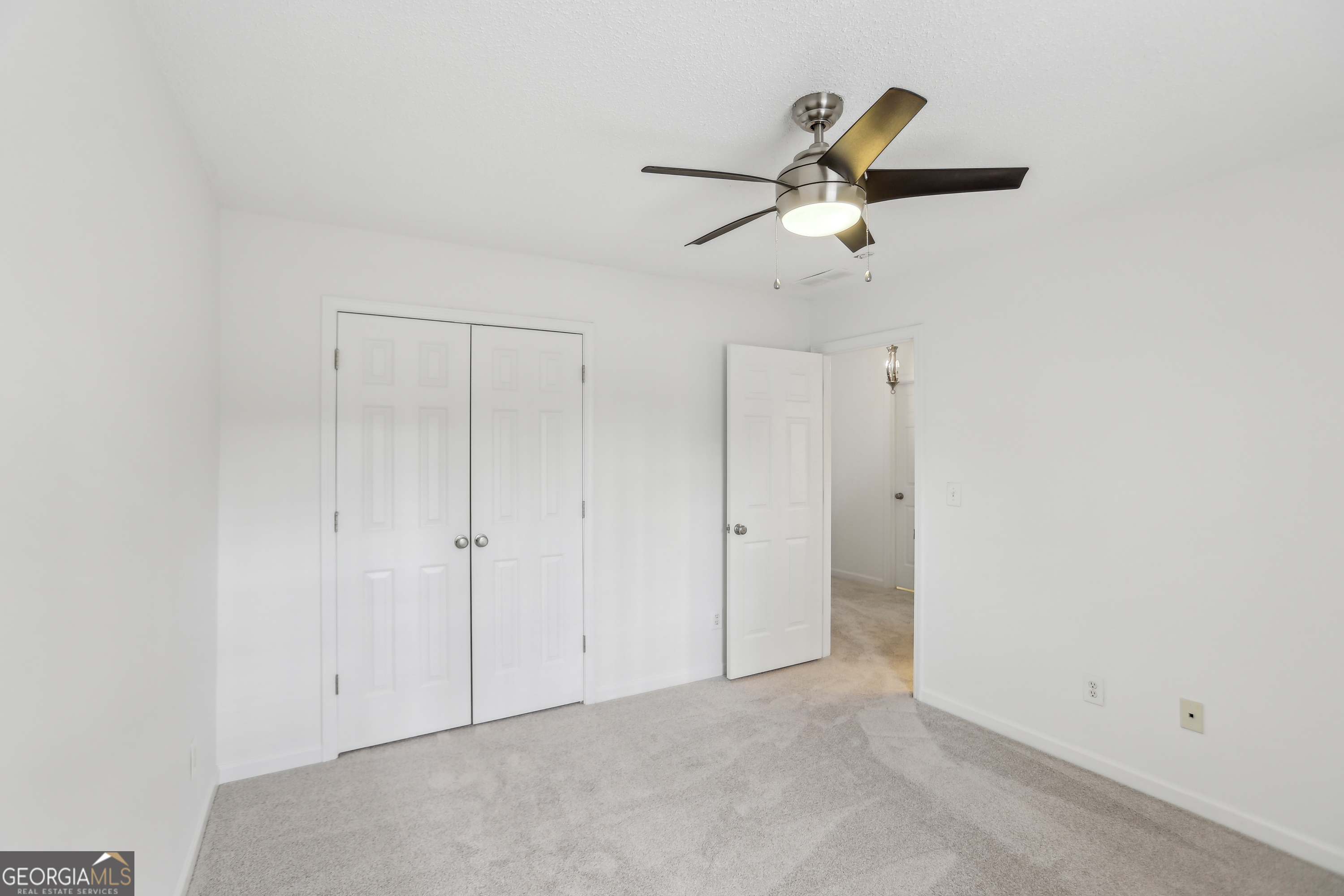 Windward Pointe - Residential