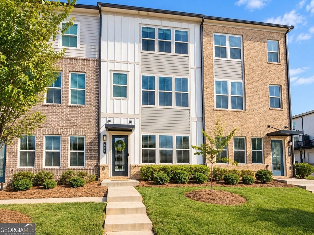 Photo of 805 Cameron Trail, Acworth, GA 30102 (MLS # 10872133)