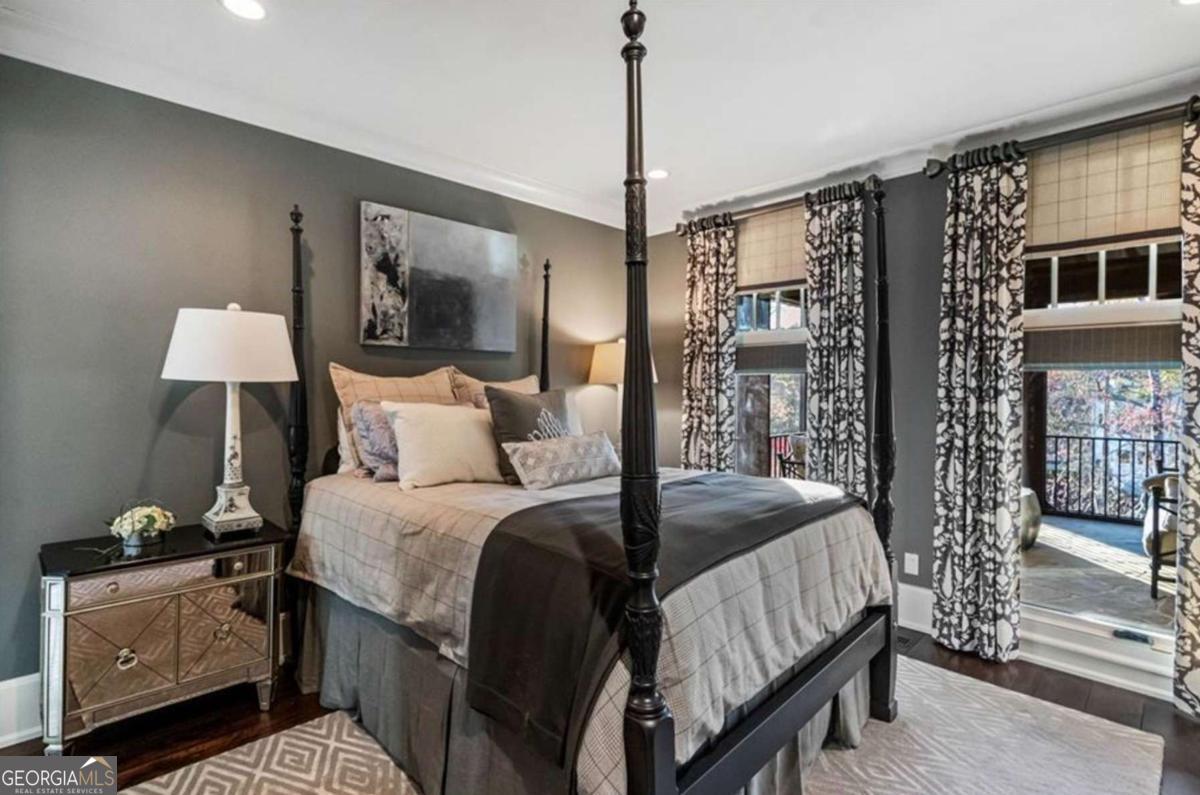 WINDWARD - Residential