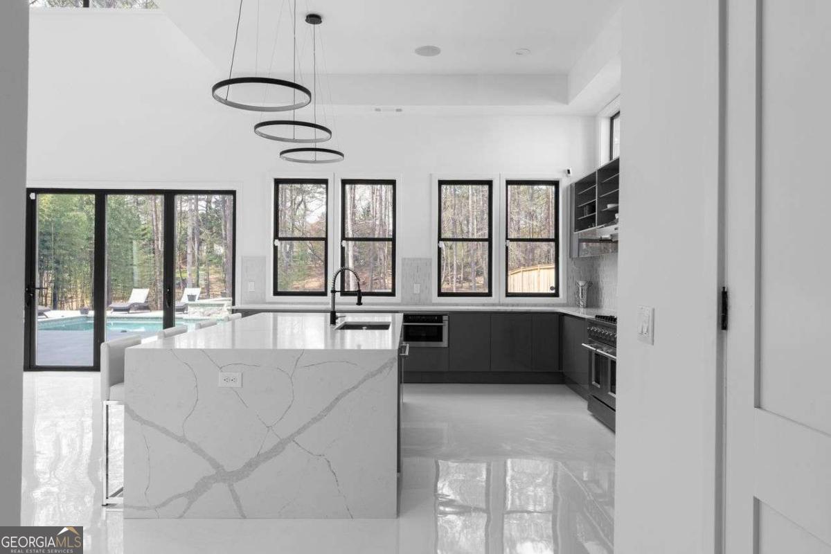 Oakhill Manor - Residential