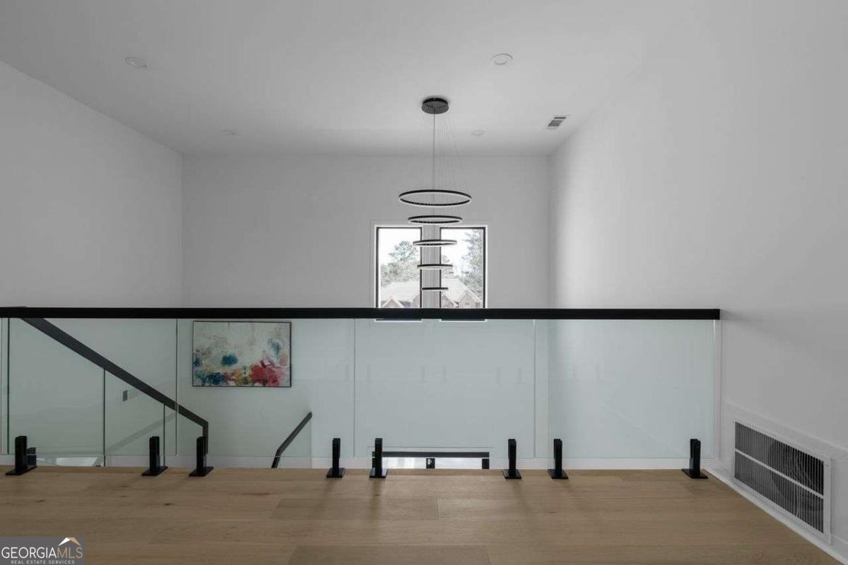 Oakhill Manor - Residential