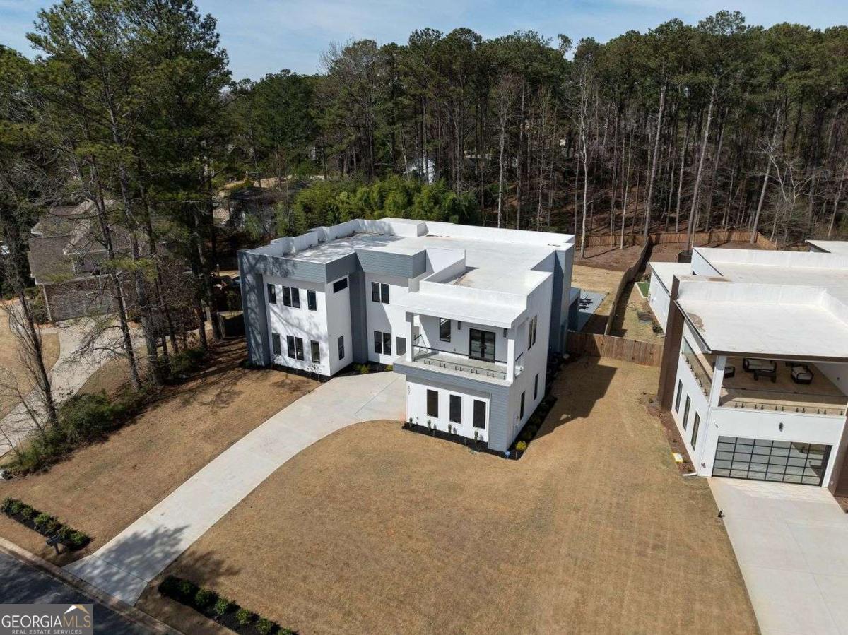 4031 OAK FOREST CIR