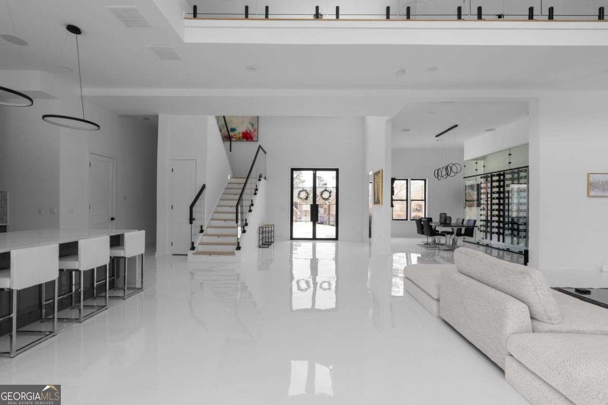Oakhill Manor - Residential