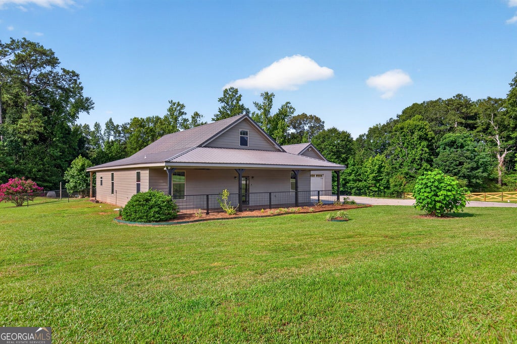 Photo of 1723 Drew Allen Road, Williamson, GA 30292 (MLS # 10813132)