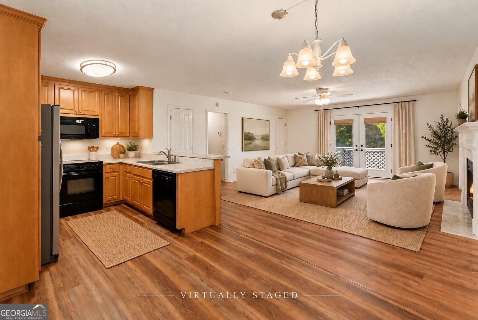313 Hawthorne DR
