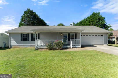 313 Hawthorne DR Cleveland GA 30528