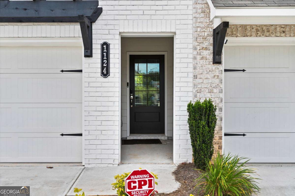 1124 Mornington WAY
