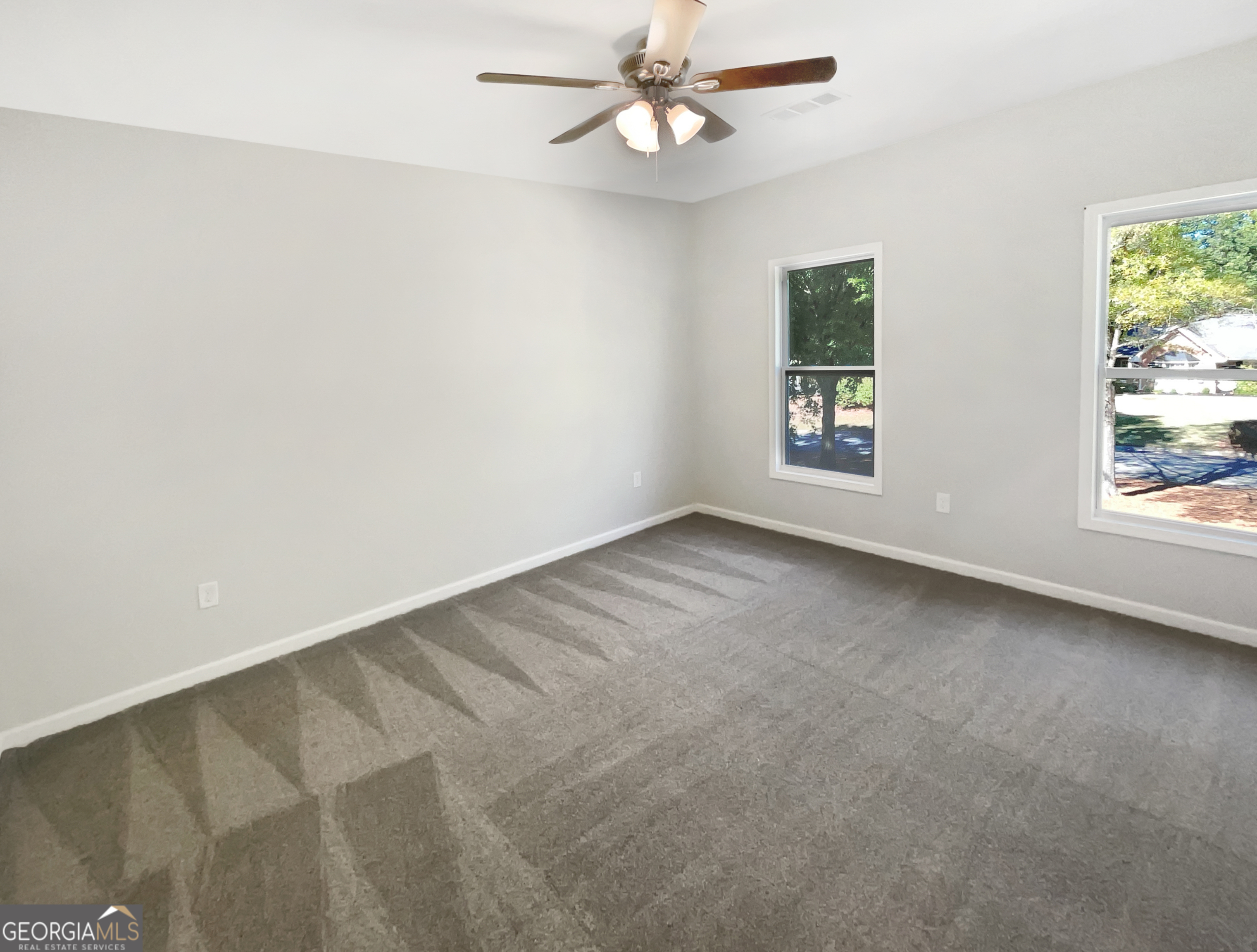 55 Summerhill PL