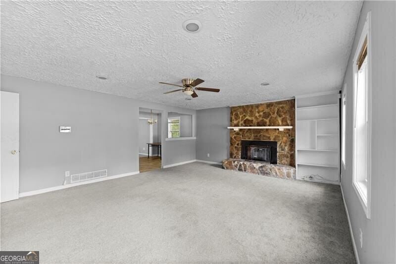 125 Meadowcliff CIR