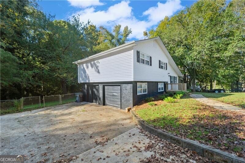 125 Meadowcliff CIR