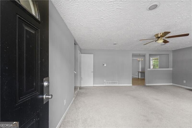 125 Meadowcliff CIR