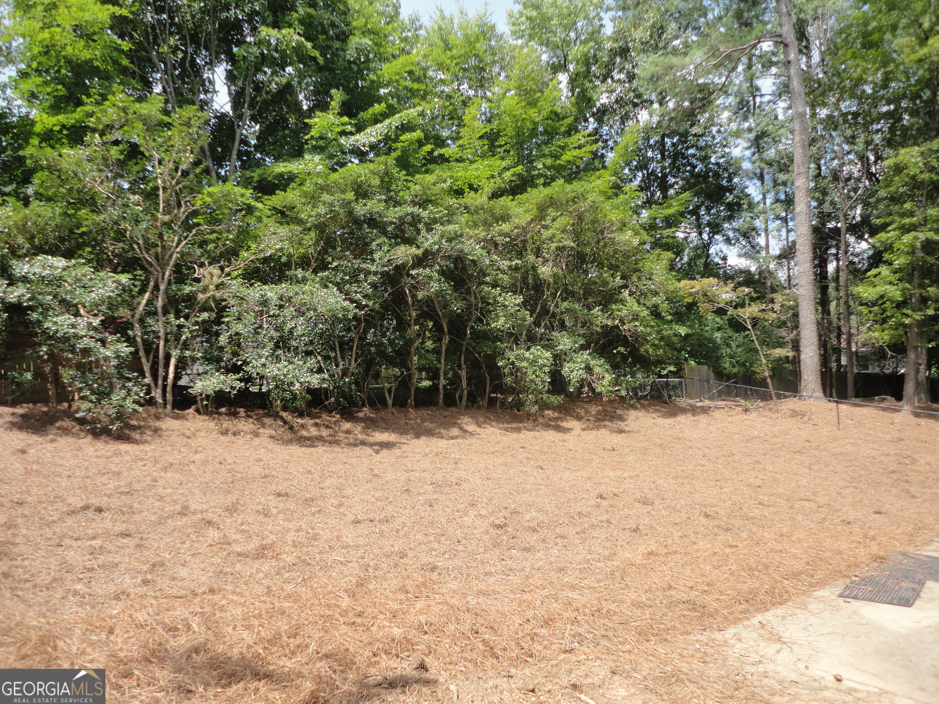 Alpharetta, Georgia 30022, United States, 3 Bedrooms Bedrooms, ,2 BathroomsBathrooms,Residential,Active,46068