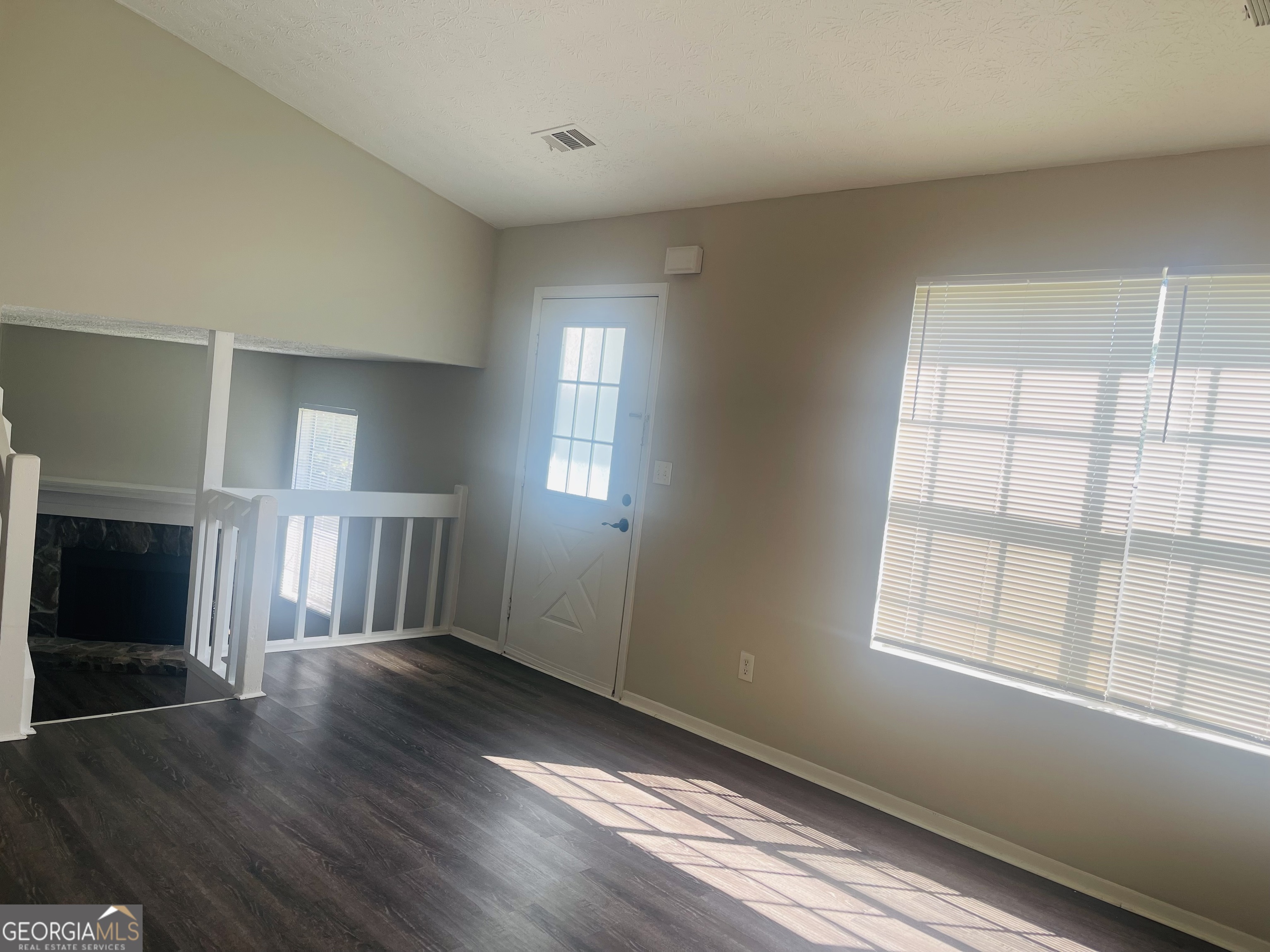 Alpharetta, Georgia 30022, United States, 3 Bedrooms Bedrooms, ,2 BathroomsBathrooms,Residential,Active,46068