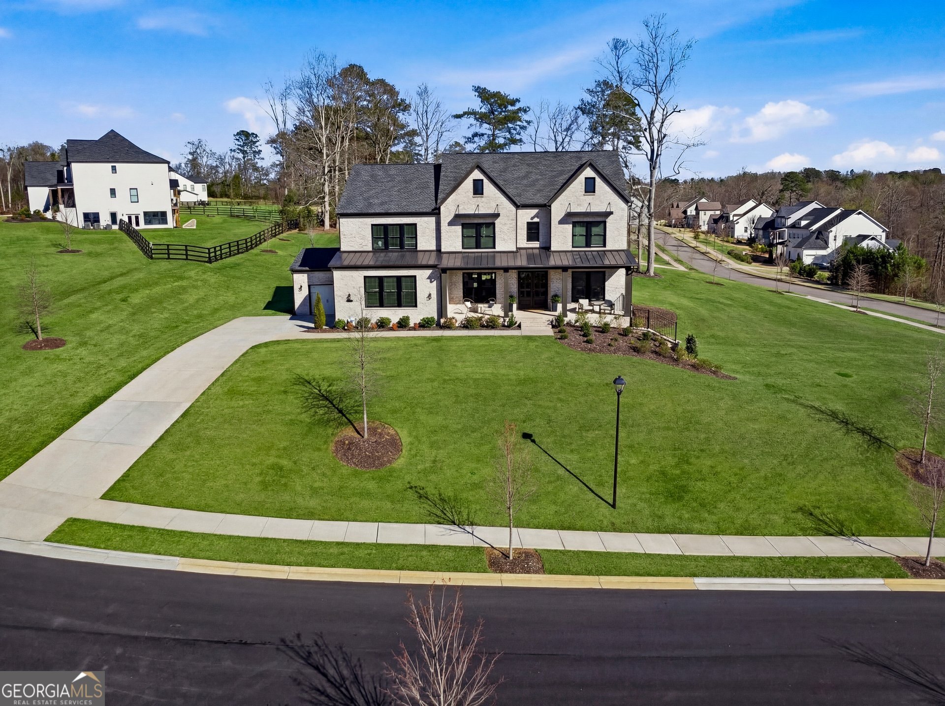 17105 River Overlook DR