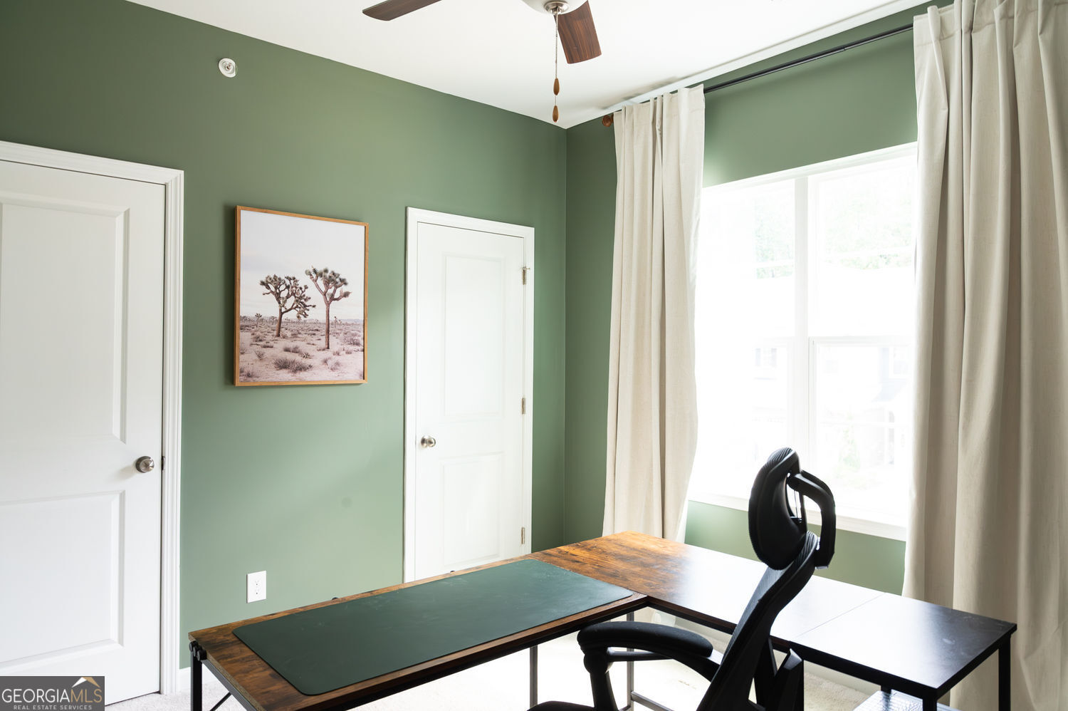 Alpharetta, Georgia 30009, United States, 3 Bedrooms Bedrooms, ,3 BathroomsBathrooms,Residential,Active,220321