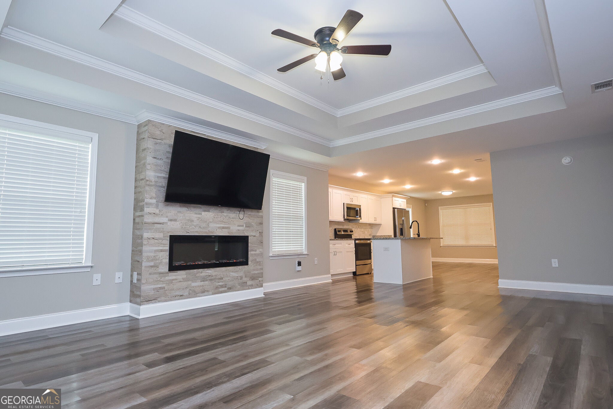 313 Lasso DR