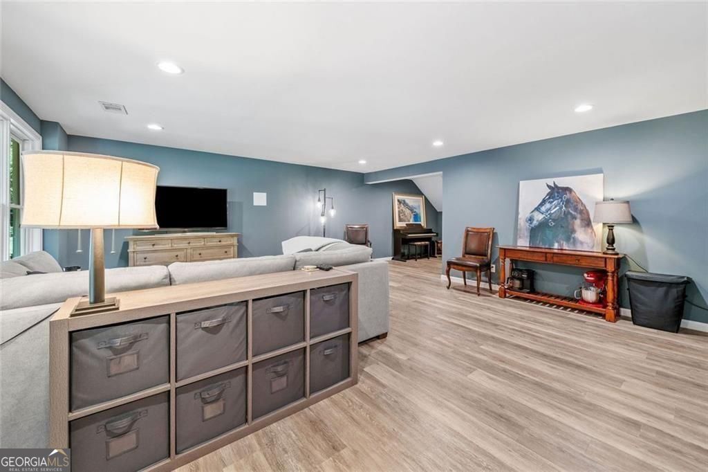 Cumming, Georgia 30041, United States, 4 Bedrooms Bedrooms, ,4 BathroomsBathrooms,Residential,Active,178502