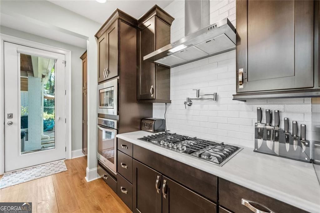 Cumming, Georgia 30041, United States, 4 Bedrooms Bedrooms, ,4 BathroomsBathrooms,Residential,Active,178502