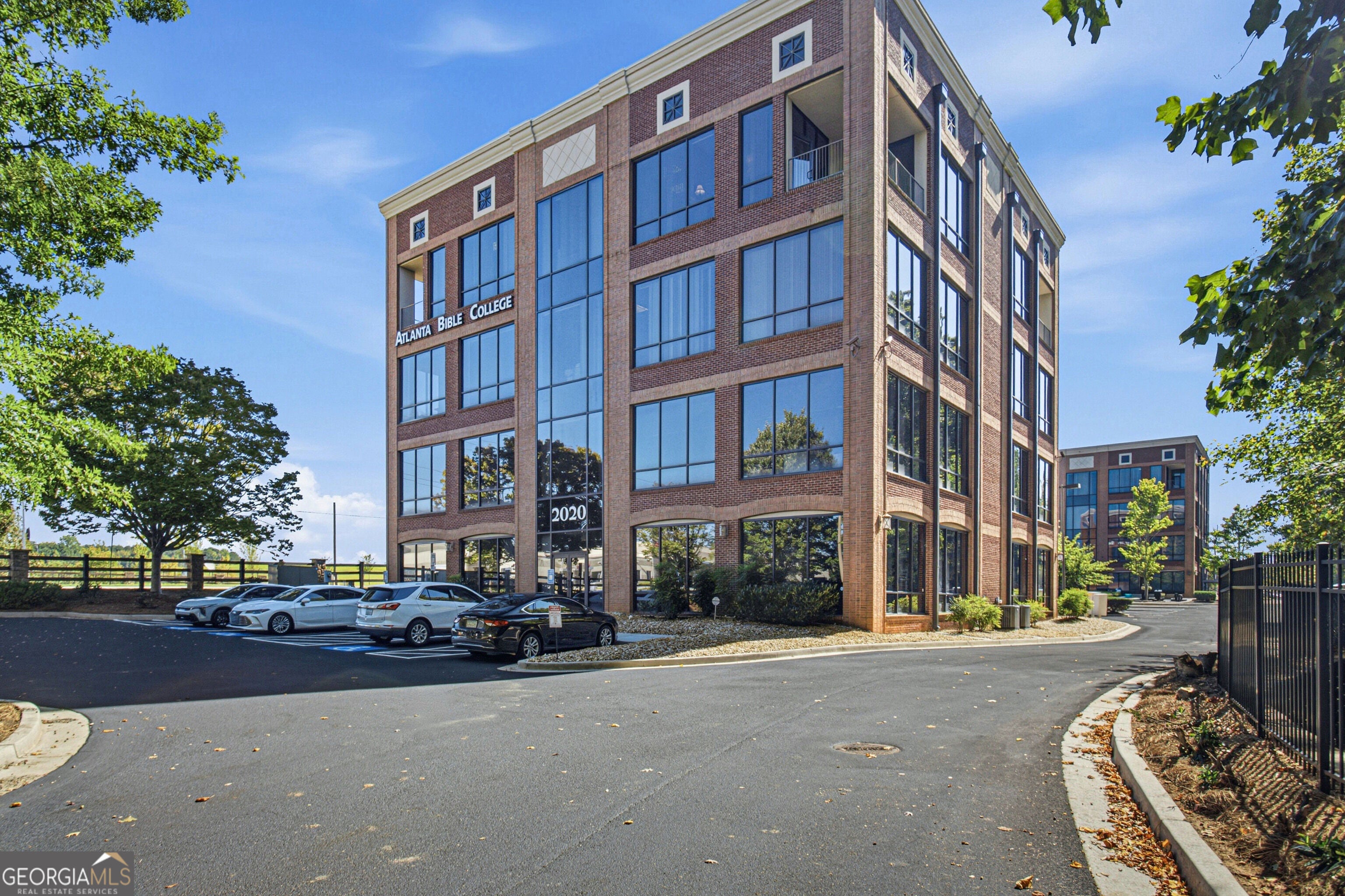 2020 Avalon PKWY