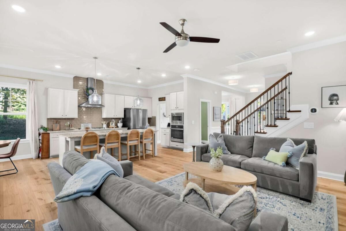 124 Senna ST