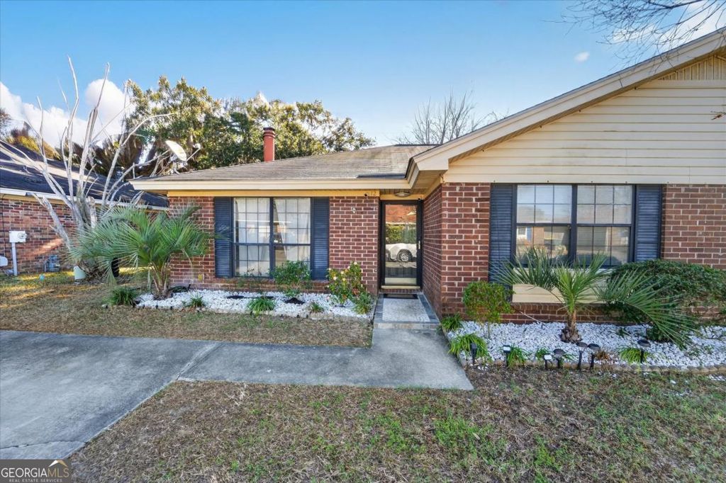 Photo of 12 Peach Court, Savannah, GA 31419 (MLS # 10688366)