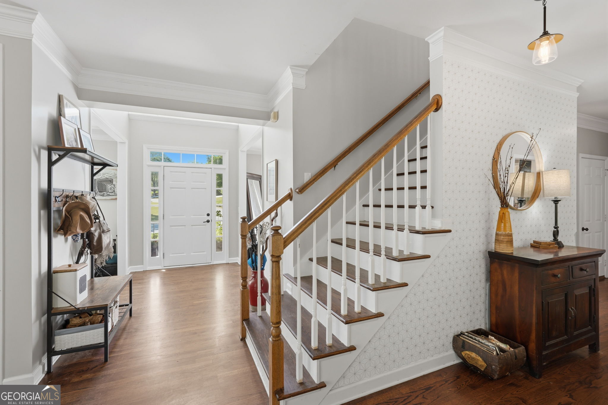 750 Cambridge Crest LN