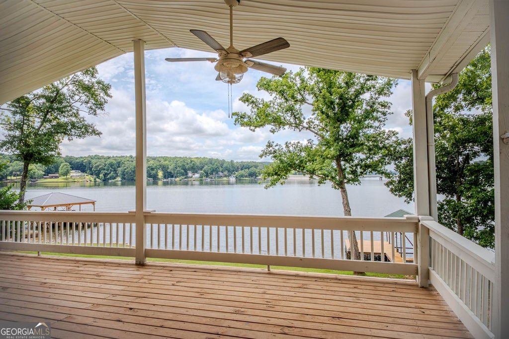 25 Deep Water RD